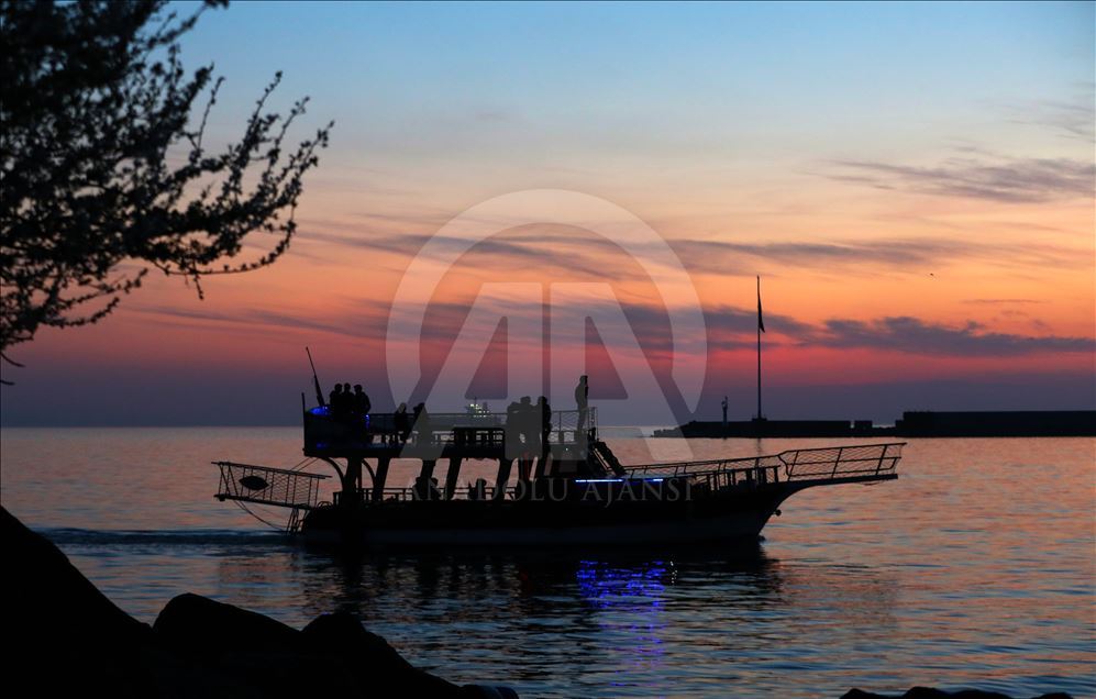 Atardecer en el Mar Negro de Turquía