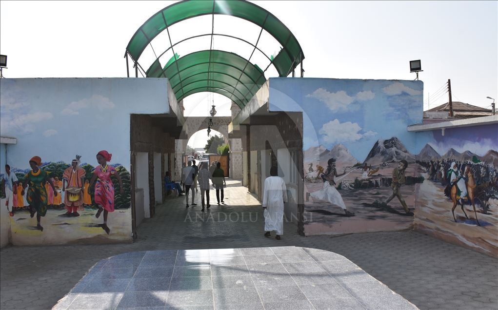 Port Sudan kültür çarşısı bölge tarihi ve kültürüne ışık tutuyor