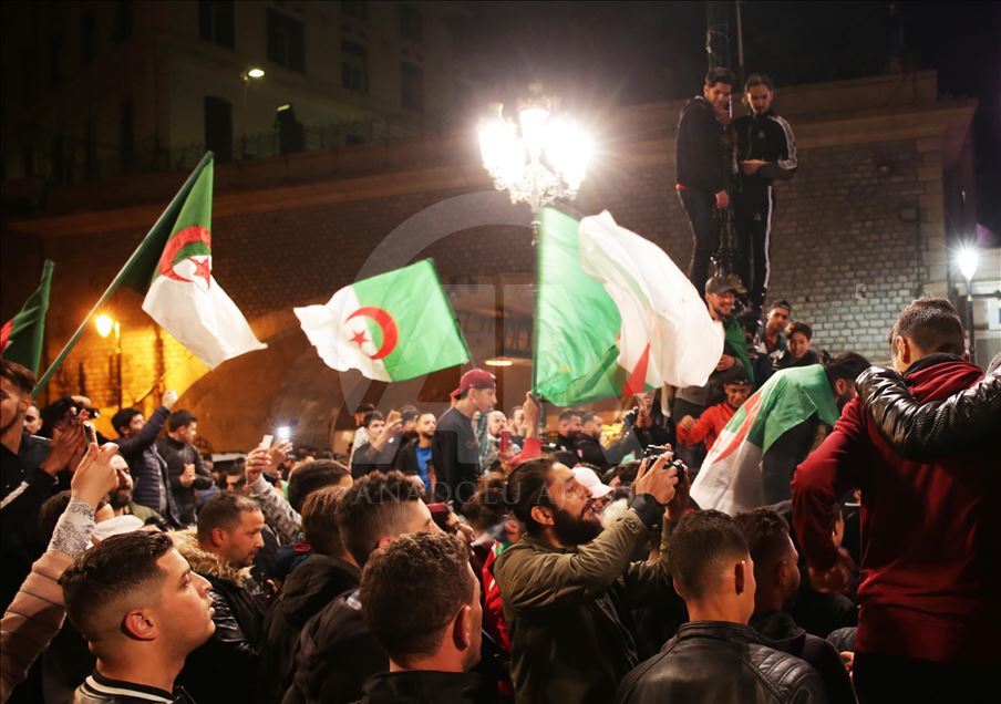 Algeria's president withdraws from ballot, delays poll