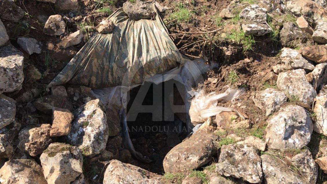 PKK'lı teröristlerin el yapımı patlayıcı şeması bulundu