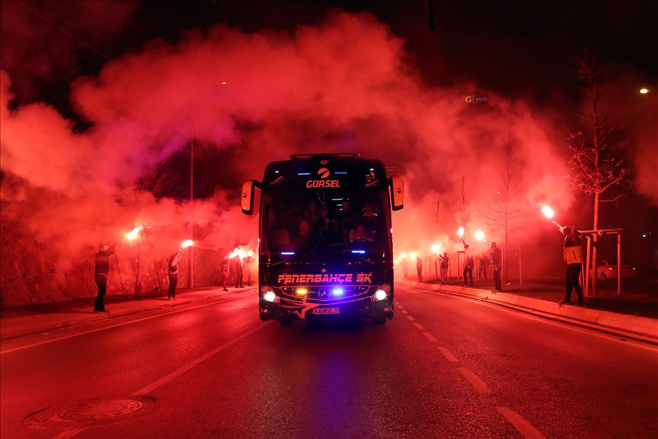 Fenerbahçe'ye Medipol Başakşehir maçı öncesi taraftar desteği