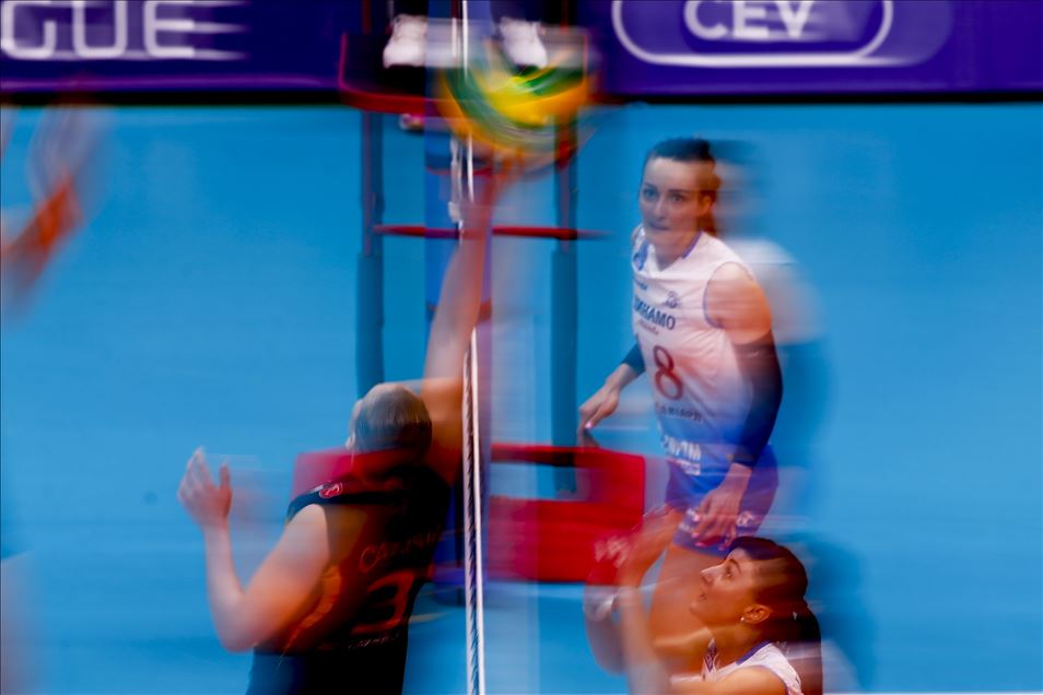 Dinamo Moskova - VakıfBank