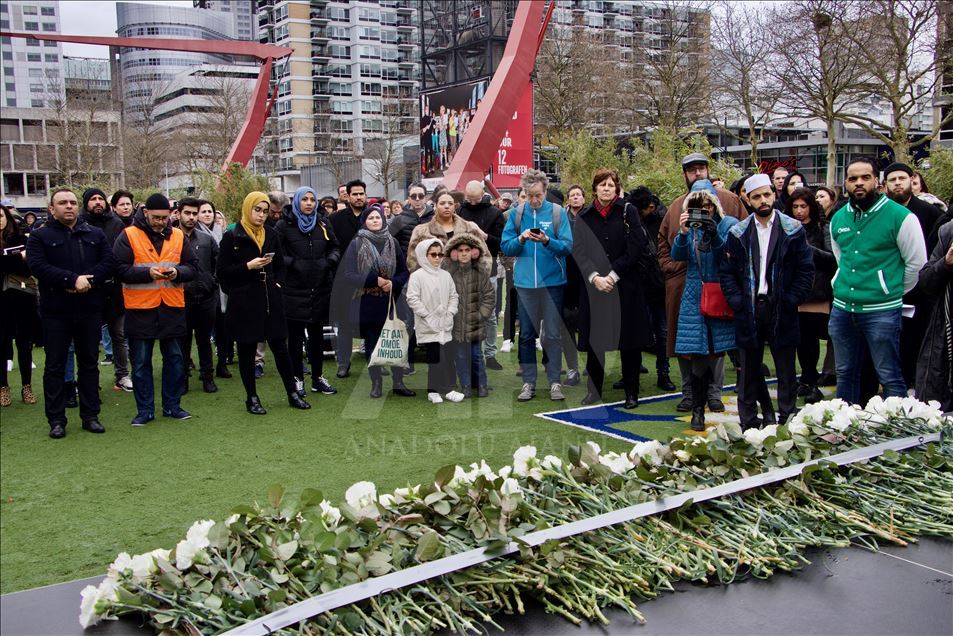 Hollanda'da Yeni Zelanda'daki terör saldırısı için anma töreni