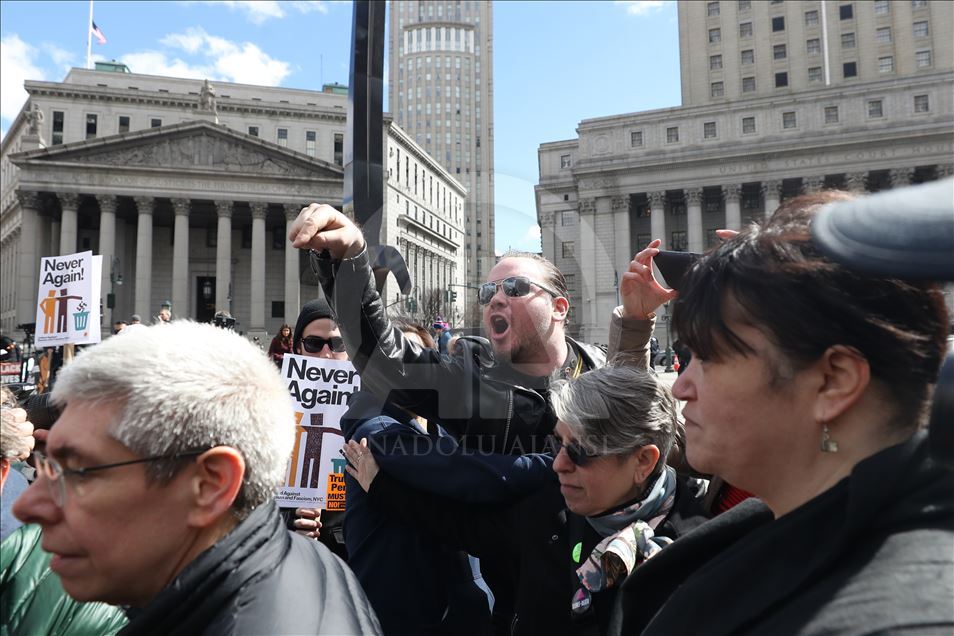 В Нью-Йорке прошла акция против исламофобии