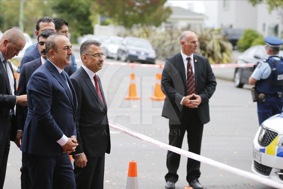 Cumhurbaşkanı Yardımcısı Oktay ve Dışişleri Bakanı Çavuşoğlu Yeni Zelanda'da