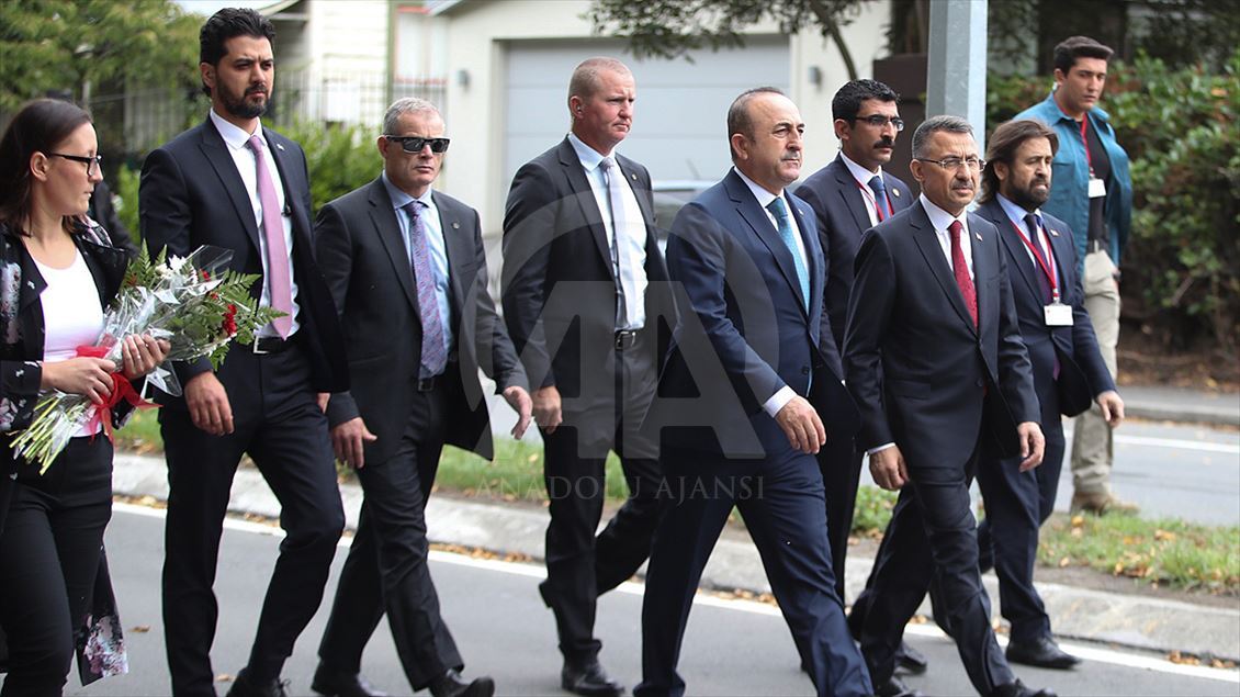 Cumhurbaşkanı Yardımcısı Oktay ve Dışişleri Bakanı Çavuşoğlu Yeni Zelanda’da