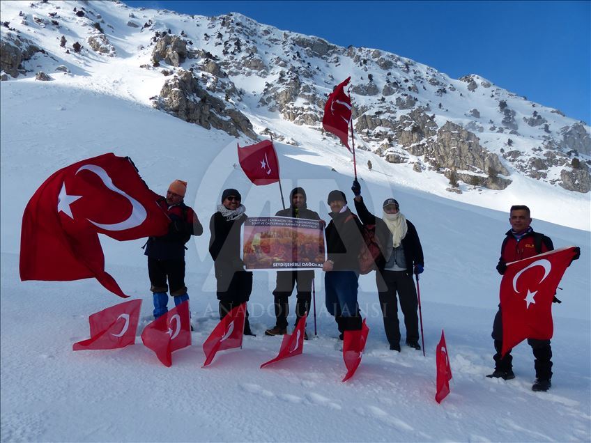 Çanakkale şehitleri için Toros Dağları'na tırmandılar