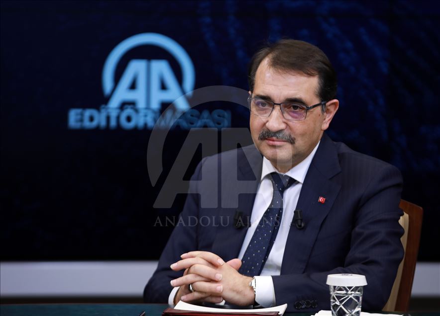 Enerji ve Tabii Kaynaklar Bakanı Dönmez, AA Editör Masası'nda