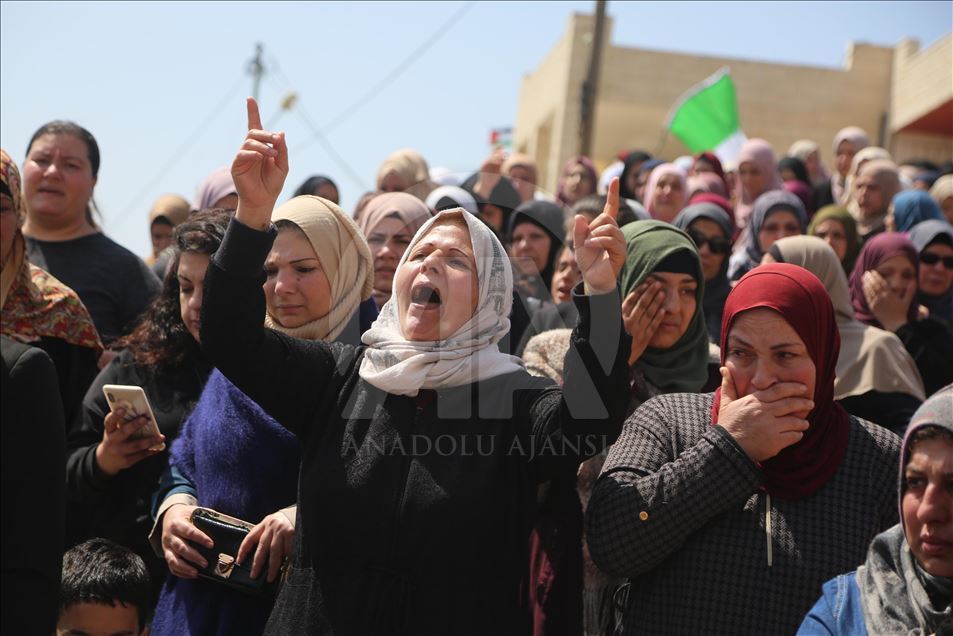 Cisjordanie: Des centaines de Palestiniens aux funérailles d'Ahmad Manasra