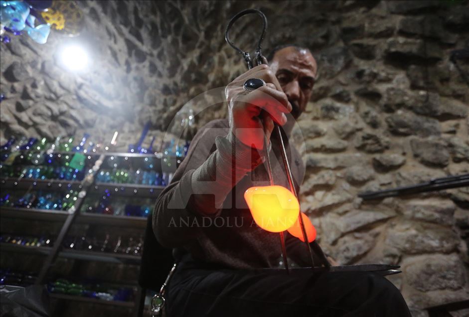 Filistinli cam ustası sanatıyla işgale meydan okuyor
