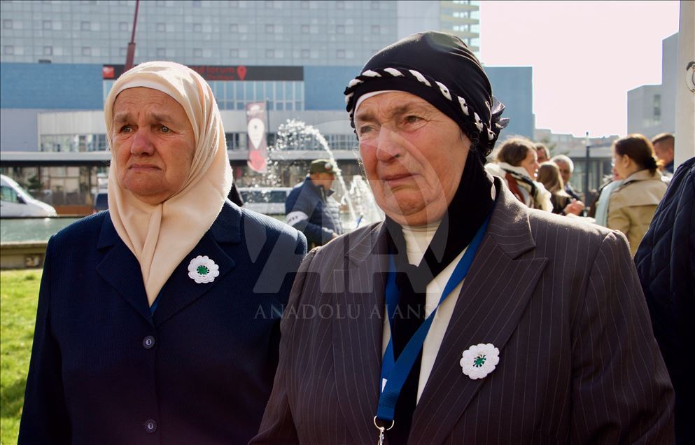 البوسنة.. ذوو الضحايا يرحبون بسجن "كاراجيتش" مدى الحياة