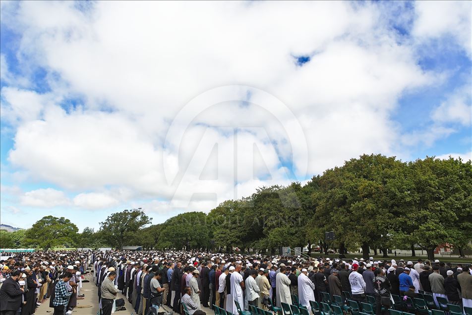 Salat Jumat pertama setelah teror masjid di Christchurch