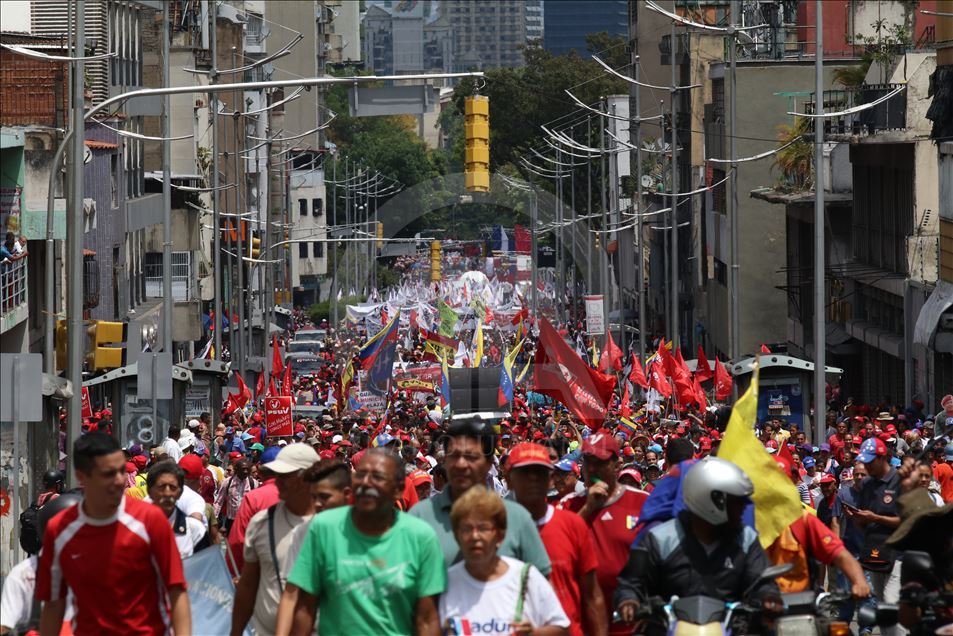 Marcha en apoyo al presidente de Venezuela en Caracas