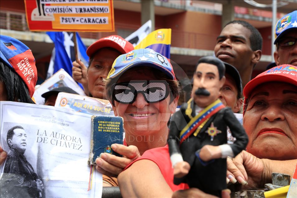 Marcha en apoyo al presidente de Venezuela en Caracas