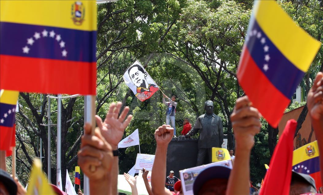 Marcha en apoyo al presidente de Venezuela en Caracas