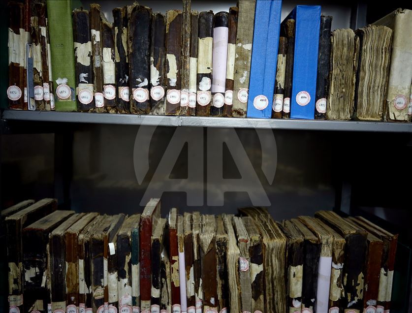 تركيا.. مكتبة "قونية" ترقمن مخطوطاتها الآثرية
