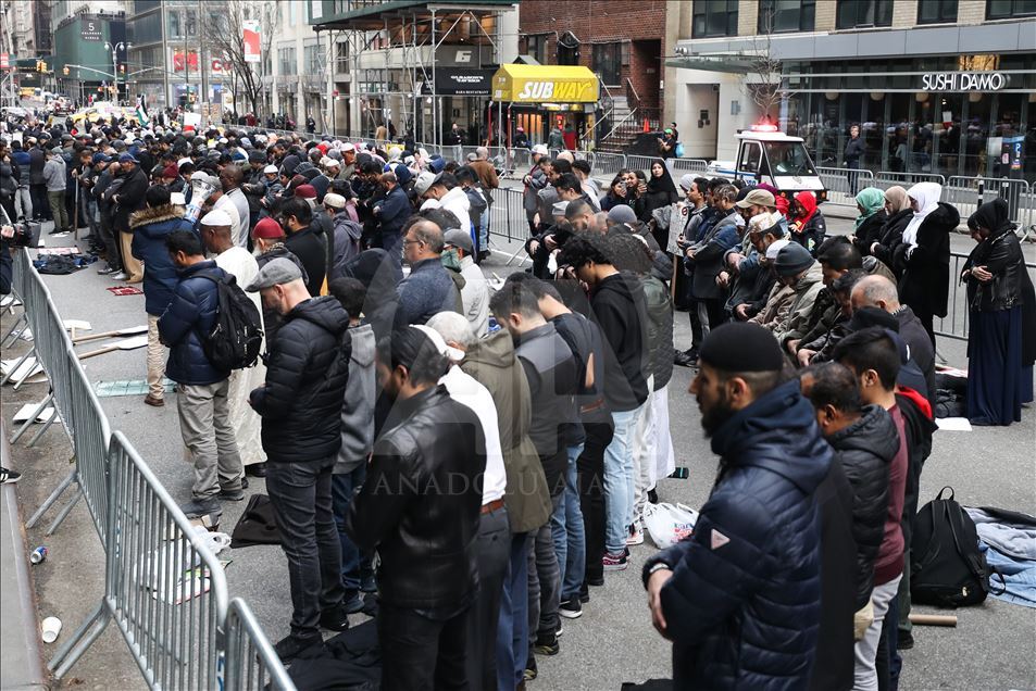 تظاهرات مردم آمریکا علیه اسلام‌هراسی در نیویورک
