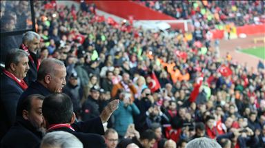 Cumhurbaşkanı Erdoğan Türkiye-Moldova maçını stadda izledi