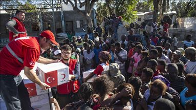 Türk Kızılay’dan Mozambik’teki afet bölgesine yardım