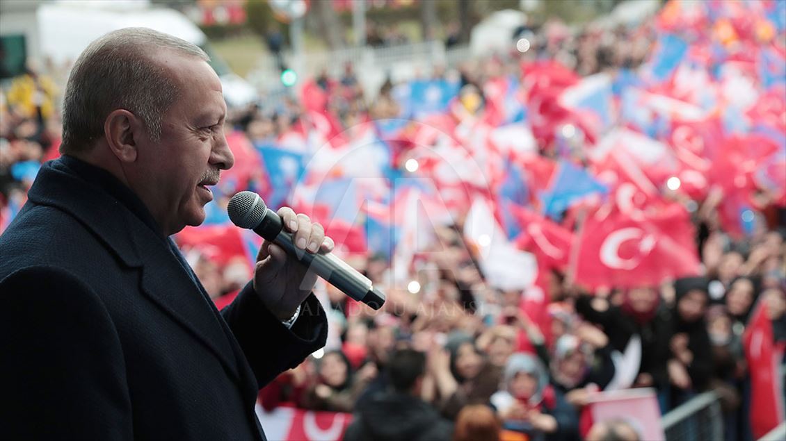 Cumhurbaşkanı Erdoğan, AK Parti'nin Van'daki mitingine katıldı 