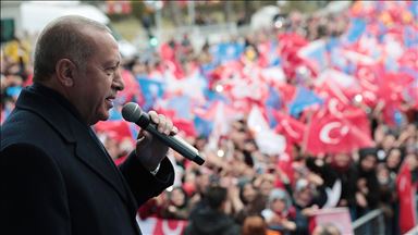 Cumhurbaşkanı Erdoğan Van ve Adıyaman'da mitinglere katıldı
