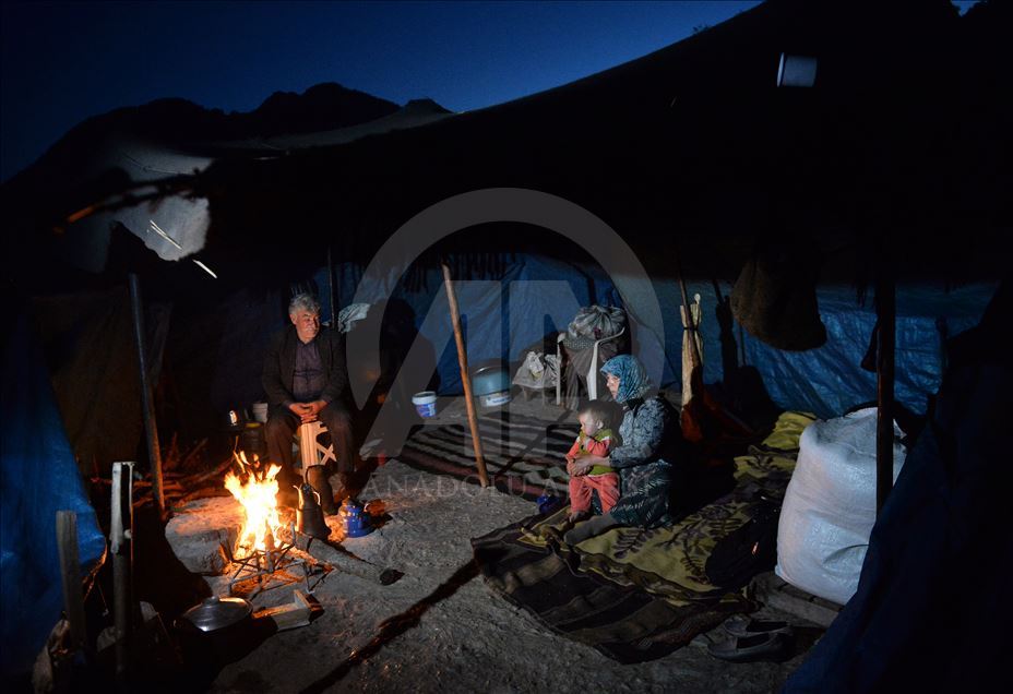 Nomadic Turks of Anatolia: Sarikecili Yoruks