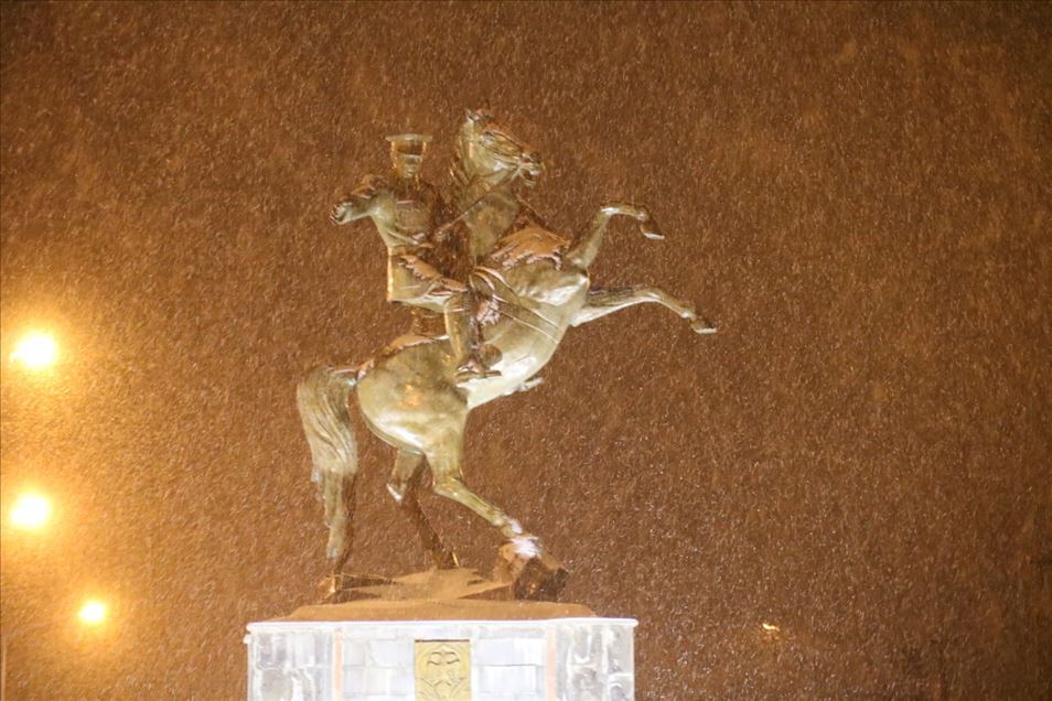 Kars'ta kar yağışı