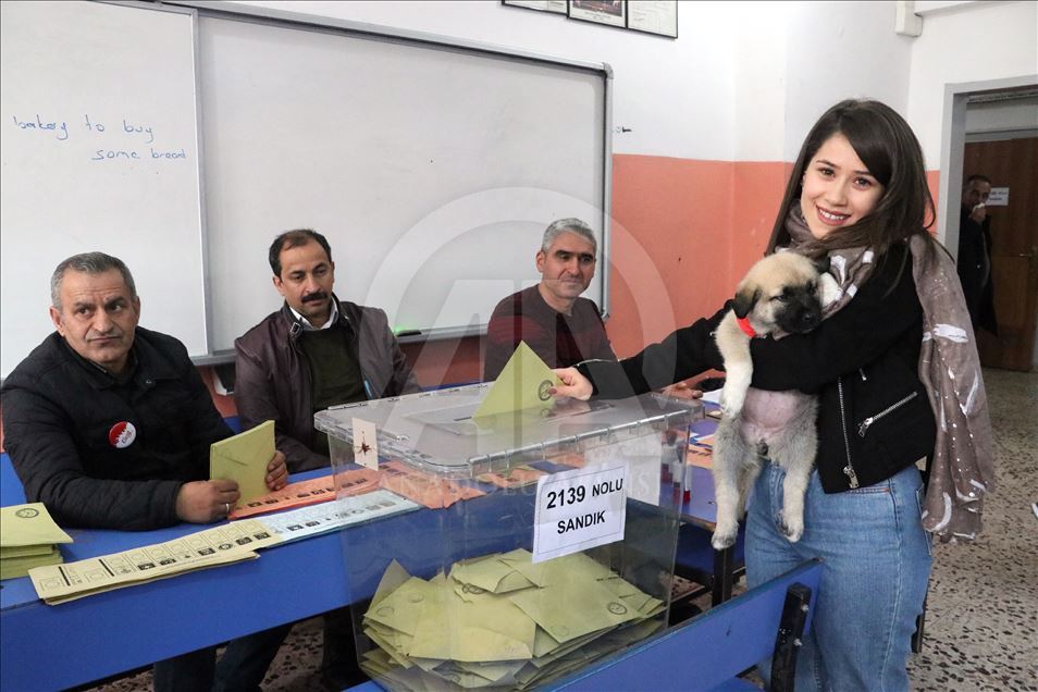 Voting begins in Turkey’s local elections