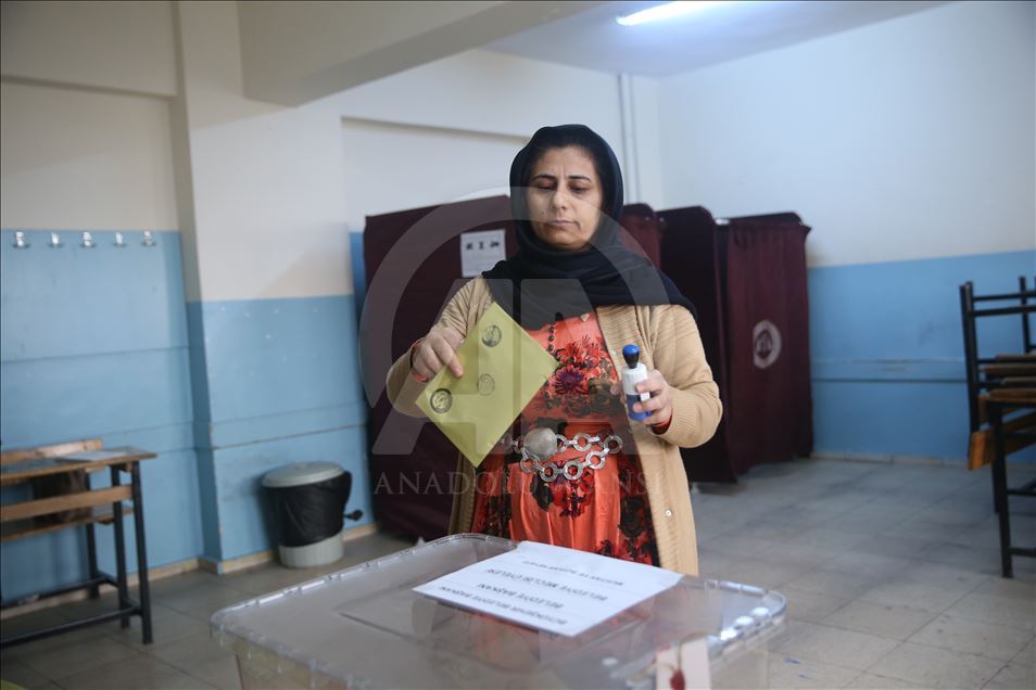 Voting begins in Turkey’s local elections