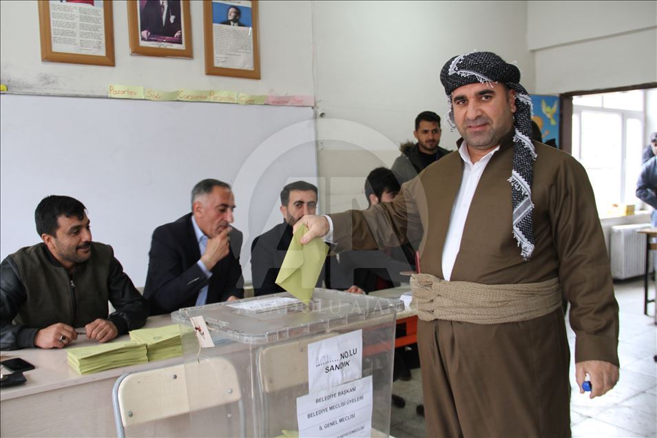 Voting begins in Turkey’s local elections