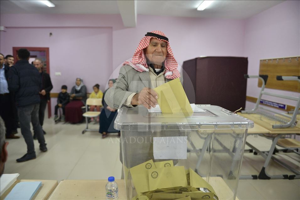 توركیا دهنگ دهدات