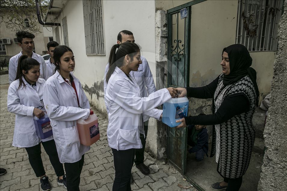 Lisenin bodrumunda deterjan üretip 470 bin liralık ciroya imza attılar
