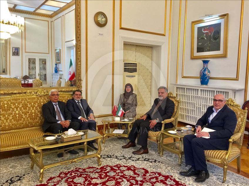 دیدار هیئت خبرگزاری آناتولی تركيه با سفیر ايران در آنکارا