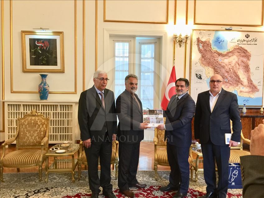 دیدار هیئت خبرگزاری آناتولی تركيه با سفیر ايران در آنکارا