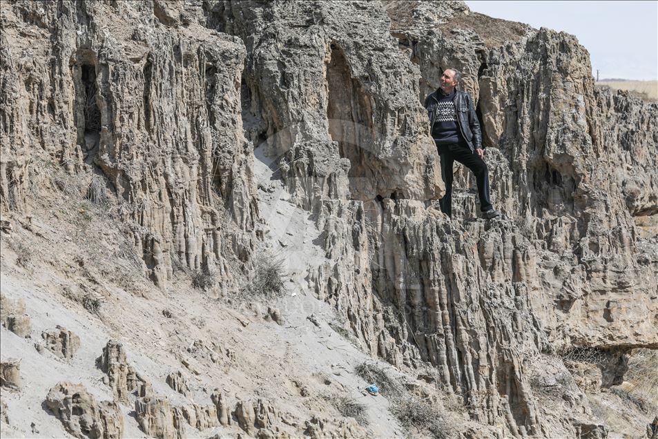 Microbialites in Lake Van