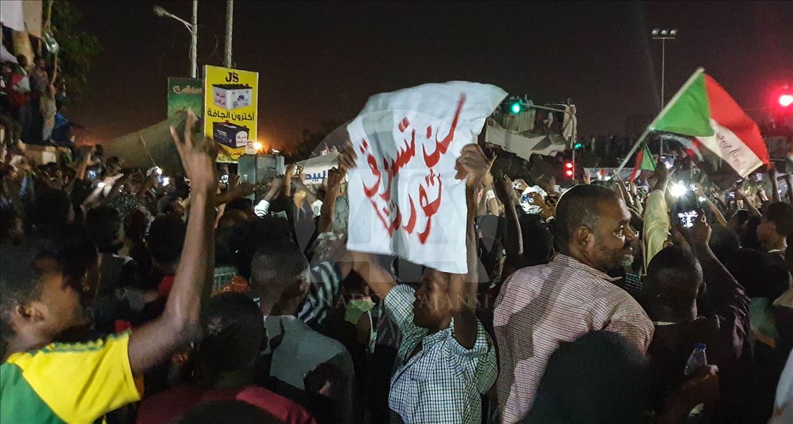 Sudanese celebrate resignation of military council chief