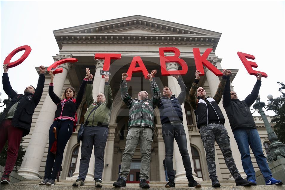 Sırbistan'da muhalefet protestosu
 