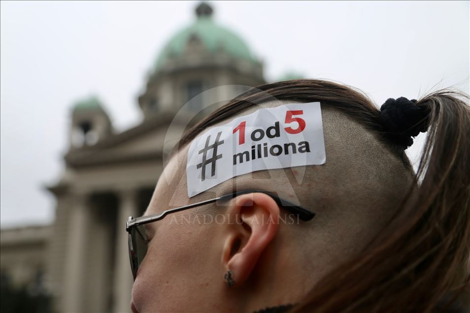 Sırbistan'da muhalefet protestosu
 