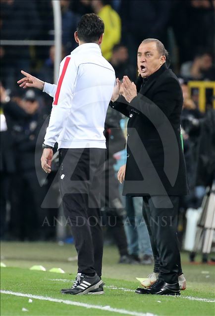 Fenerbahce vs Galatasaray : Turkish Super Lig