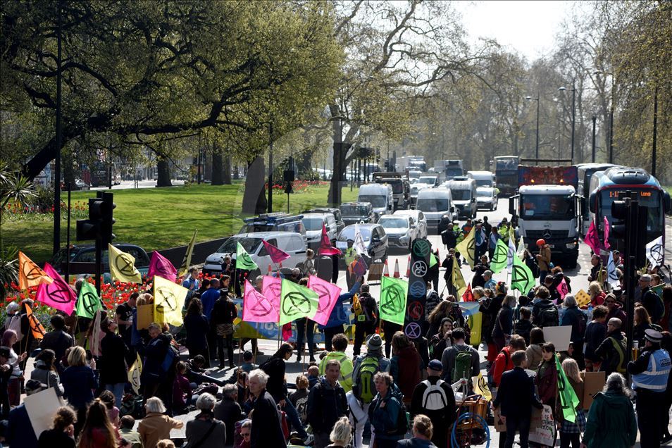 Environmentalist demonstration in London