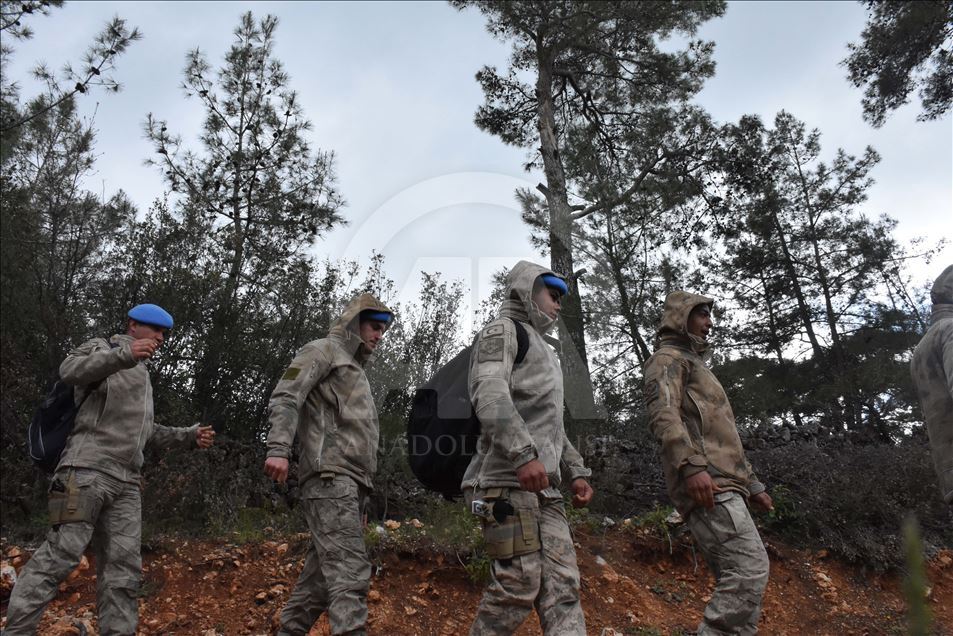 Ormanda kaybolan kişiyi drone ile arıyorlar