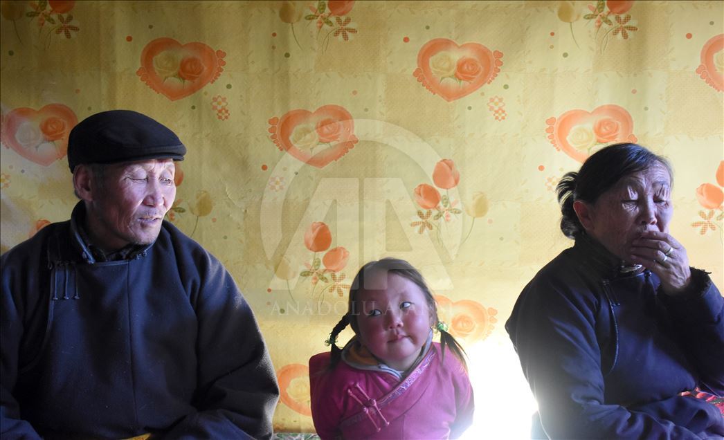 أتراك "الدوخا".. خصوصية اللغة والثقافة في أقاصي منغوليا