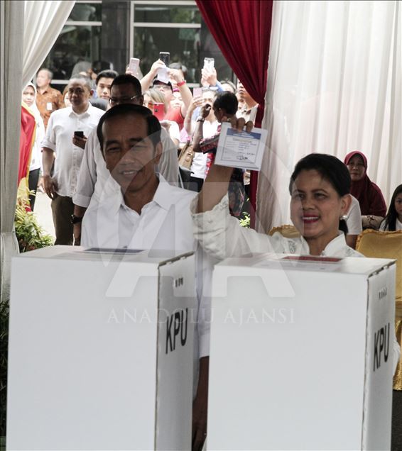 آغاز انتخابات ریاست جمهوری و پارلمانی در اندونزی
