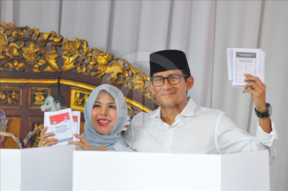 Calon presiden Sandiaga Uno berikan suara 