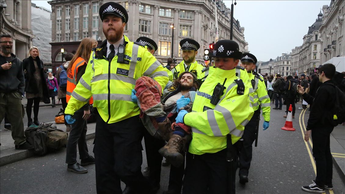 Extinction Rebellion protests continue with new arrests in London