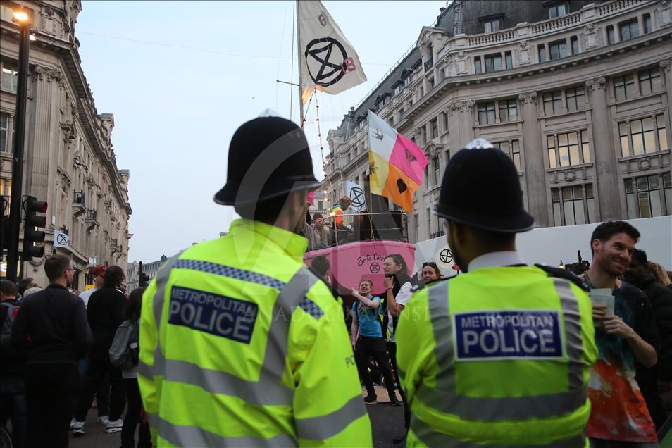 Extinction Rebellion protests continue on the third day in London