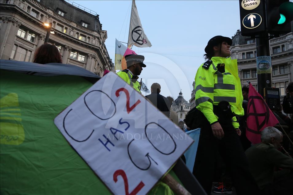 Extinction Rebellion protests continue on the third day in London