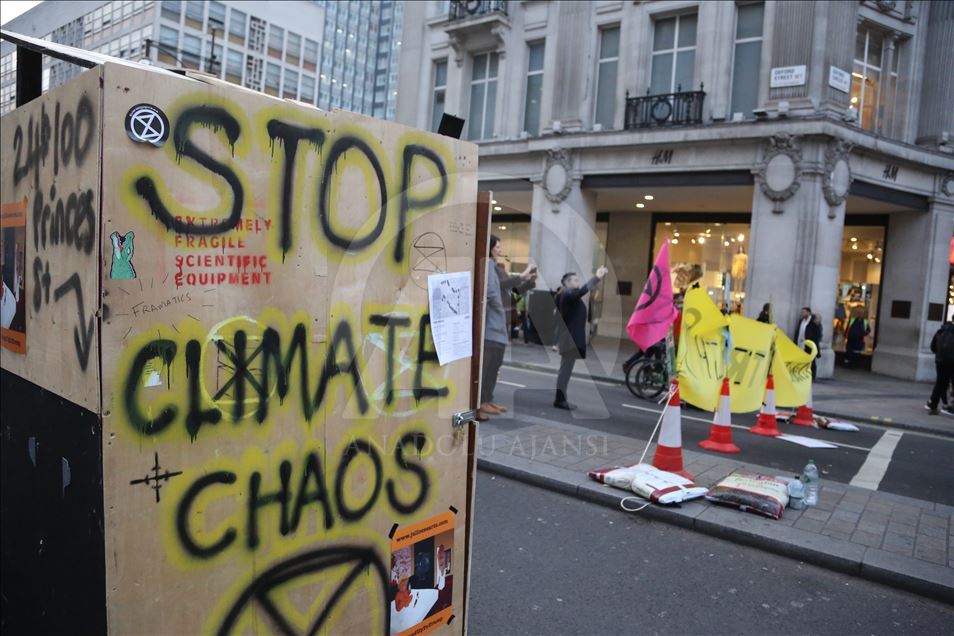 Extinction Rebellion protests continue on the third day in London
