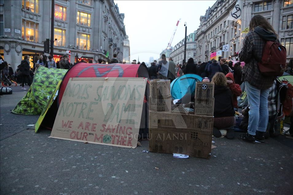 Extinction Rebellion protests continue on the third day in London