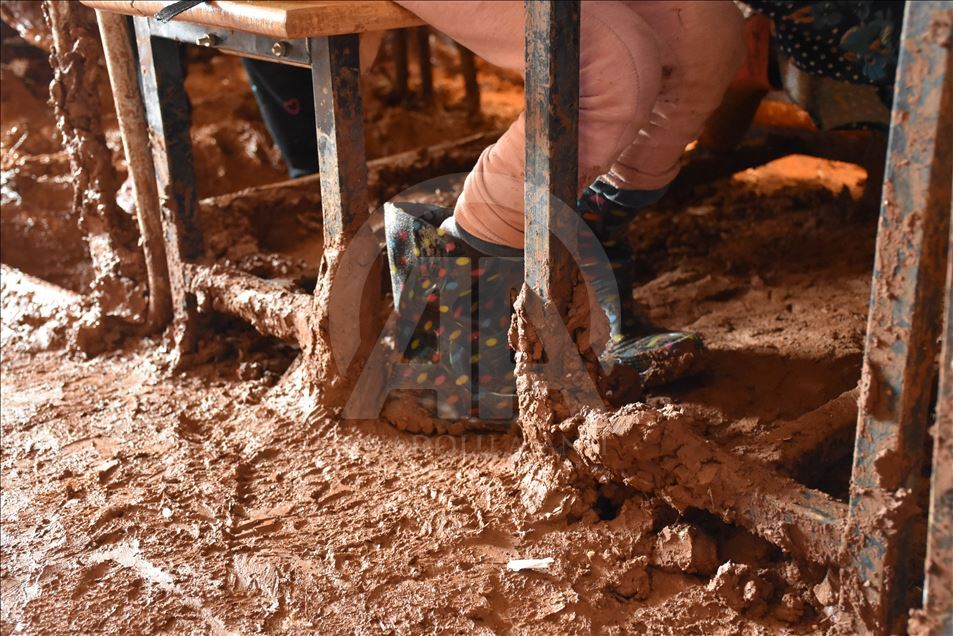 Perjuangan anak Suriah bersekolah di tengah kesulitan